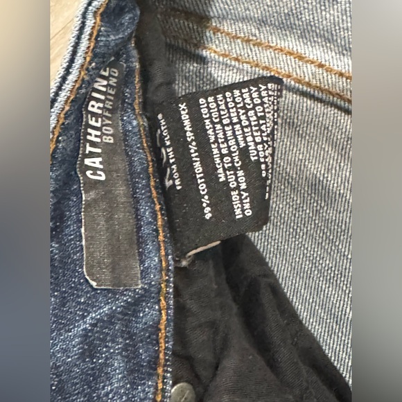 Kut from the Kloth Catherine Boyfriend Jeans NWOT - Picture 5 of 7